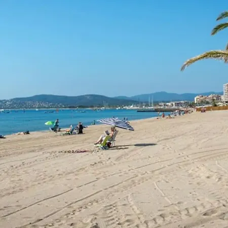 Pour 2 A 4 Personnes A 5 Min A Pied Des Plages De Apartment Frejus