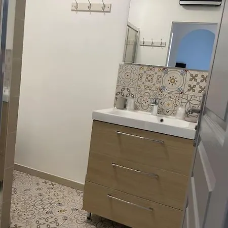 Apartment Pour 2 A 4 Personnes A 5 Min A Pied Des Plages De